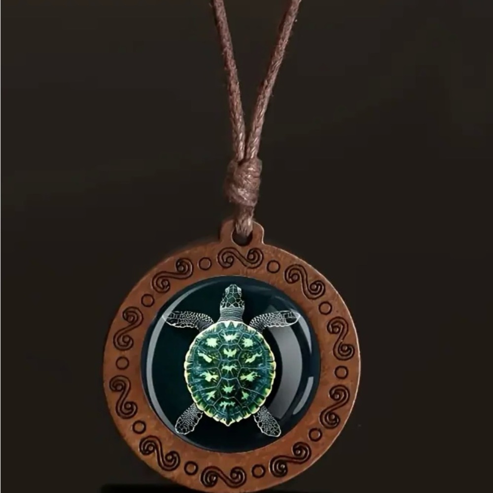🪡Vintage Style Wooden Turtle Pendant Necklace 🐢